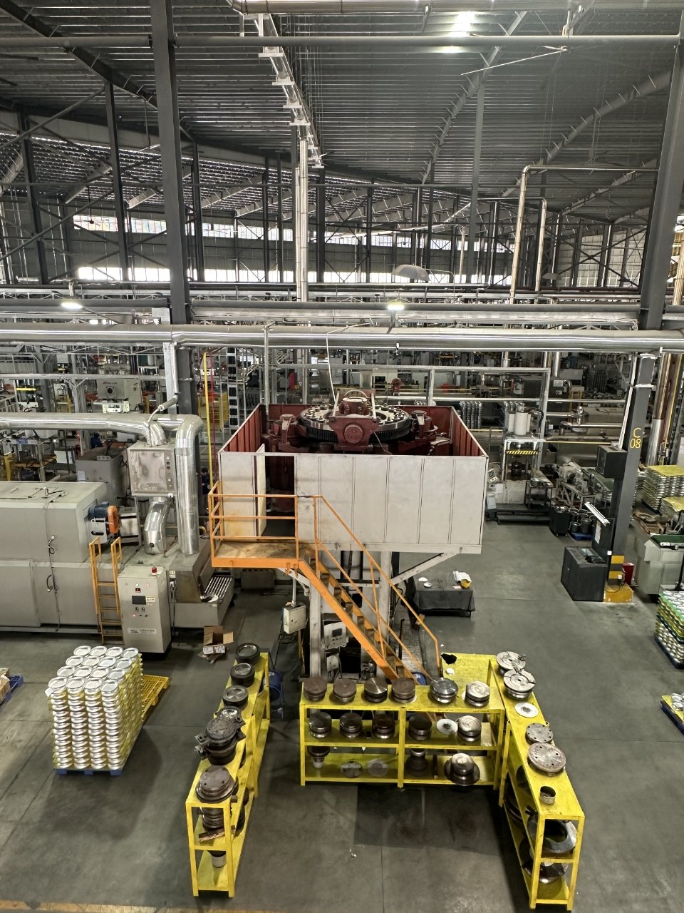 Cookware factory production